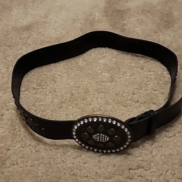 Women's Belt and Belt Buckle - Picture 2 of 5